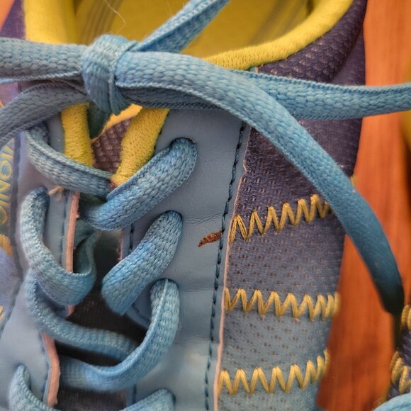 Vionic‎ Athletic Sneakers Blue Yellow 7.5 Shoes ALLIANCE Sport Outdoors - Picture 7 of 9